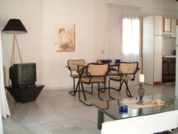 Mykonos exclusively gay hotel Geranium Residence